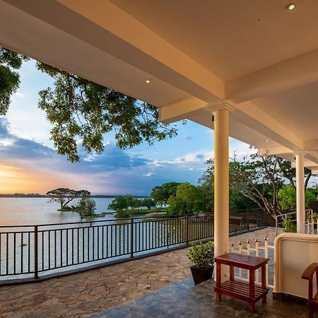 Olu Villa Resort Тіссамахарама Екстер'єр фото